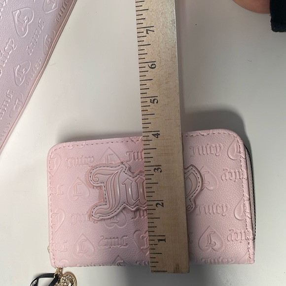 Juicy Couture Upgrade U Multi-compartment Bifo Wallet - Picture 11 of 11